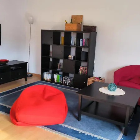 Spacious Naehe Kob Uni